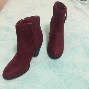 **NEW ** DIBA Maroon  colored suede ankle boot